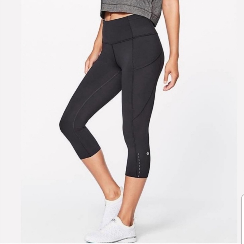 Lululemon fast and free side pocket crop legging in black